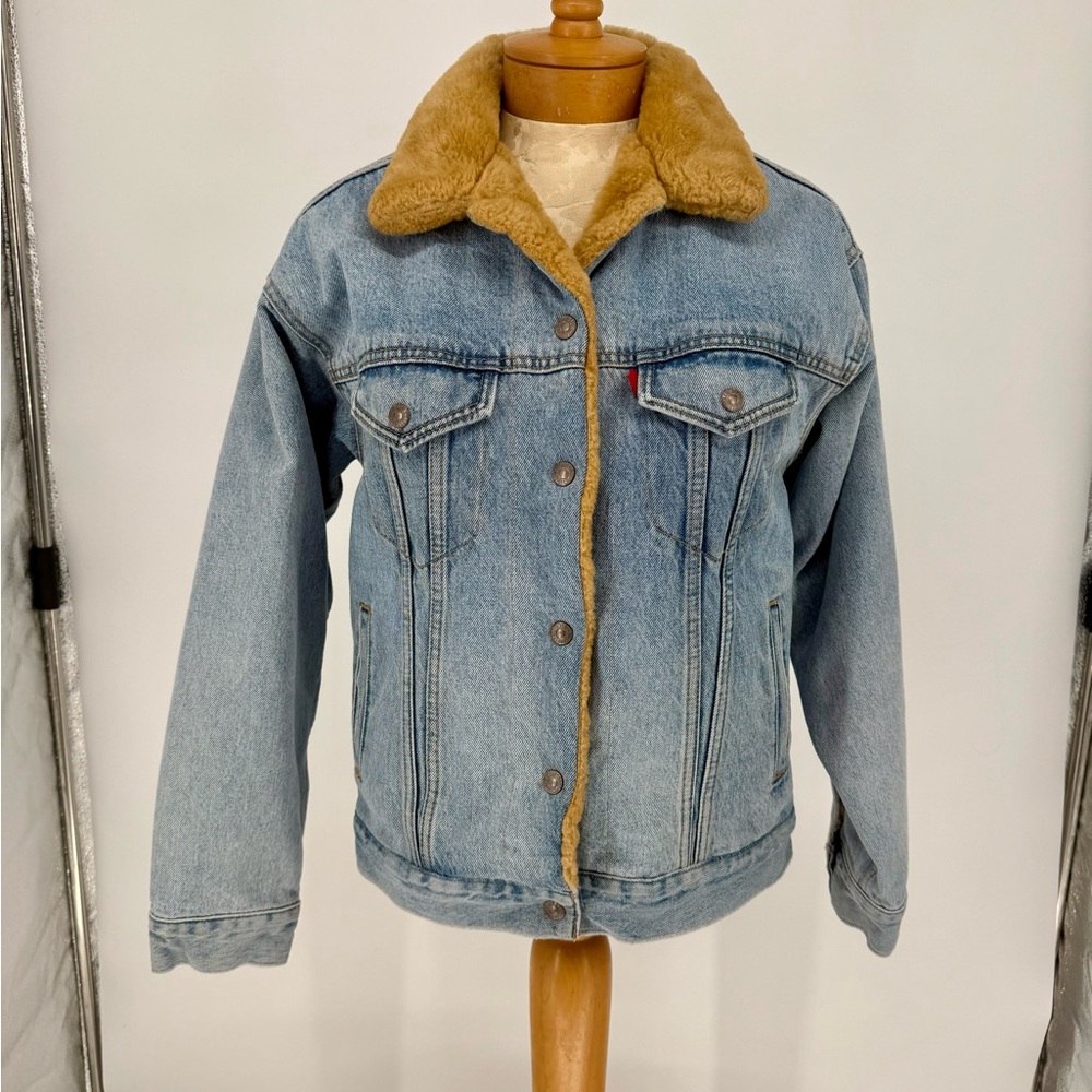 Levi’s Women’s Faux Fur Denim Jacket sz XS